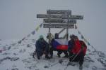( 5895 m.n.m) - 